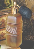 Aedes + Molinard Histoire de Chypre fragrance