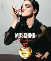 Moschino Glamour perfume