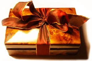 Tauer Perfumes Thuja wood treasure chest