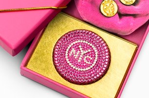 Bond Chinatown solid perfume