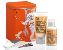The Body Shop Almond Oil Hand Care Minis Gift Set