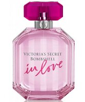 Victoria's Secret Bombshell in Love