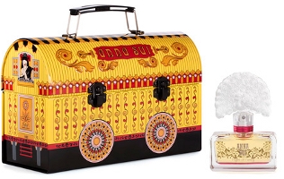Anna Sui Bohemian Caravan collection