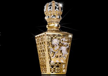 Clive Christian No. 1 Passant Guardant