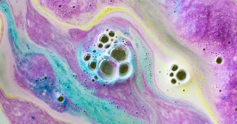 Lush Northern Lights bath bomb